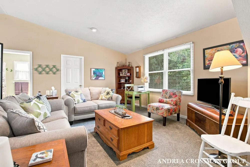 459 Summer Grove Drive Douglas, MI 49406