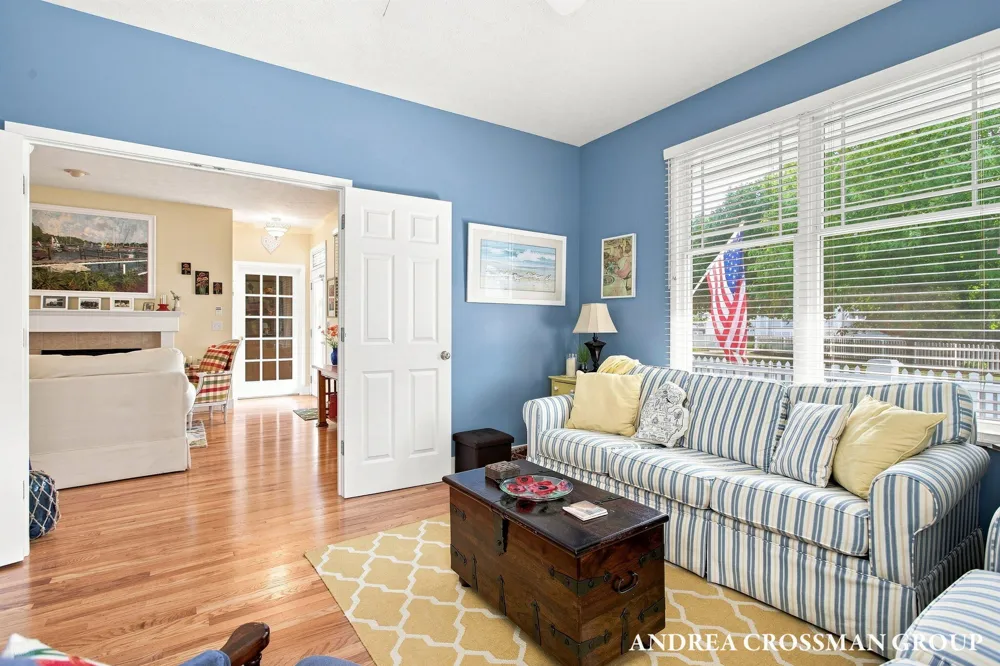 459 Summer Grove Drive Douglas, MI 49406