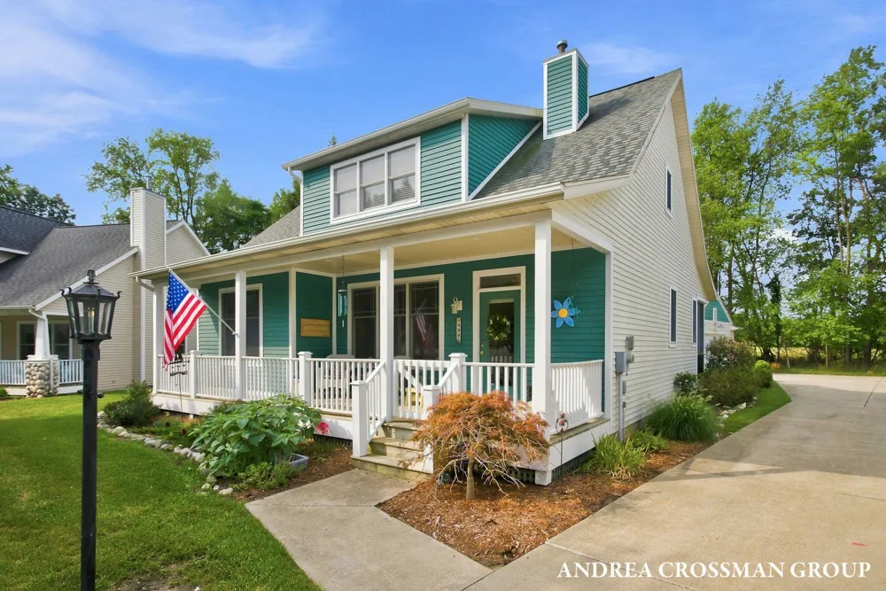 459 Summer Grove Drive Douglas, MI 49406