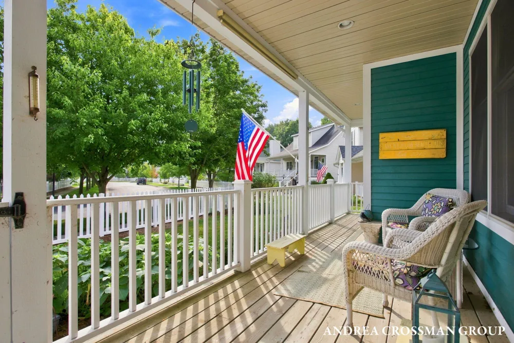 459 Summer Grove Drive Douglas, MI 49406