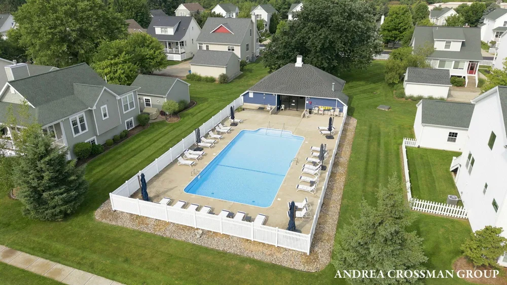 459 Summer Grove Drive Douglas, MI 49406