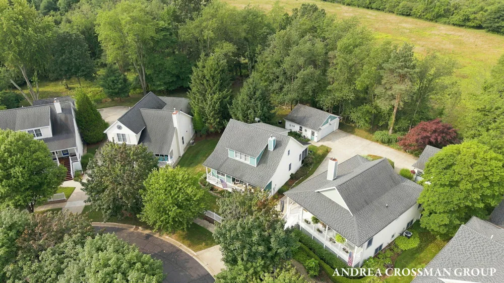 459 Summer Grove Drive Douglas, MI 49406