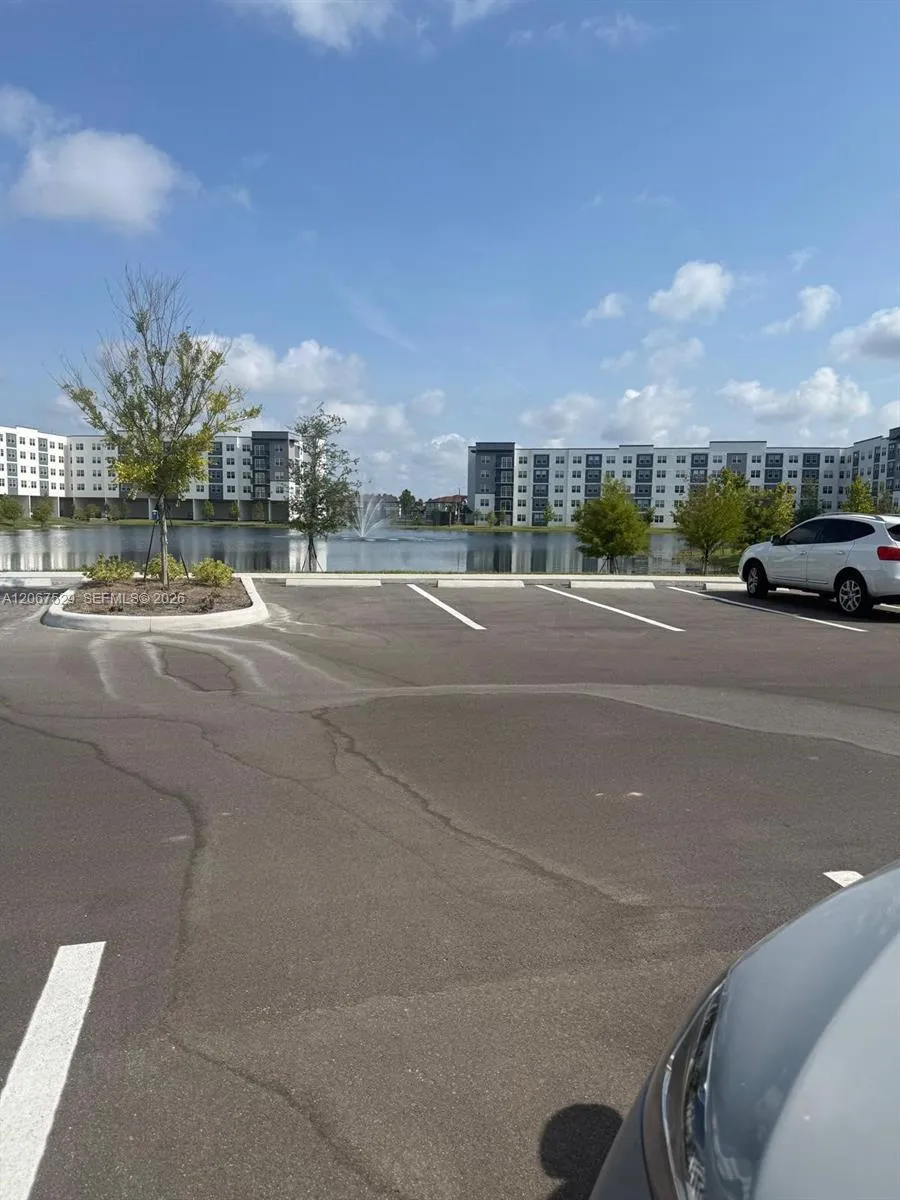 5563 Milenia Park Blvd #407 Orlando, FL 32839