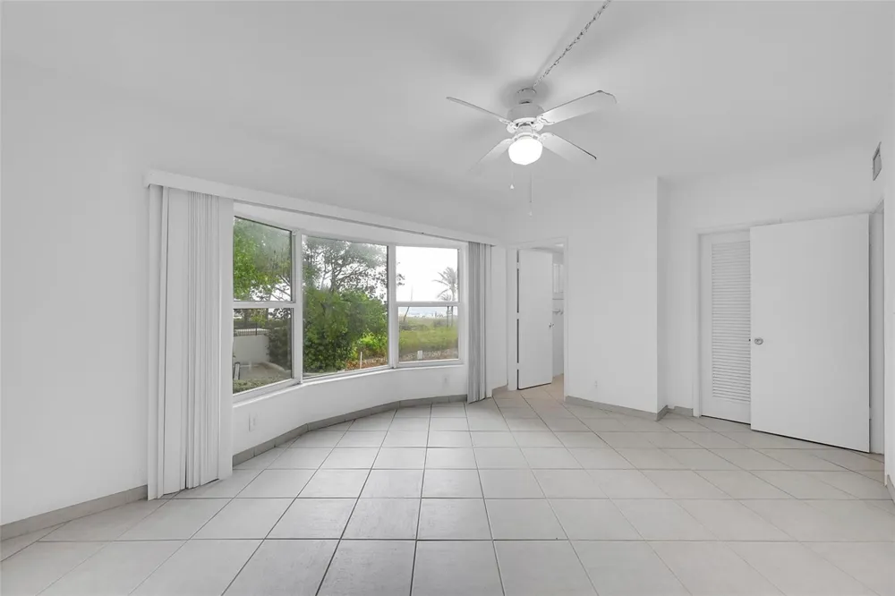 1300 OCEAN BOULEVARD #201 Pompano Beach, FL 33062