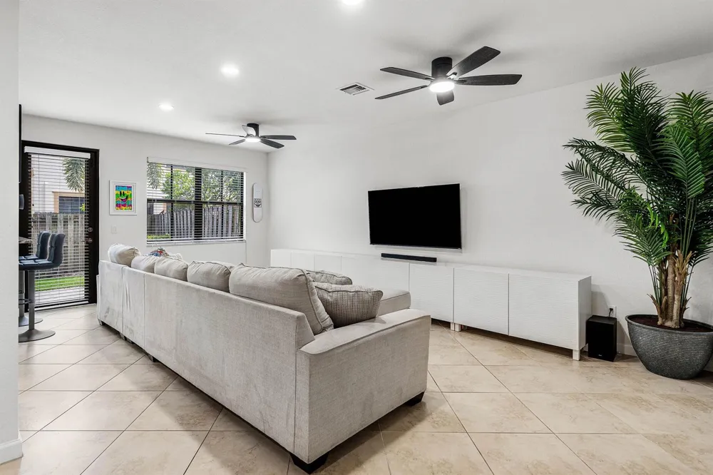 9628 Waterview Way Parkland, FL 33076