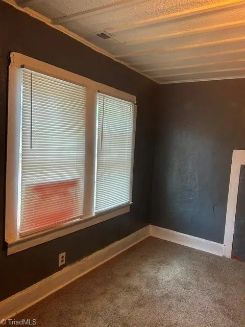 329 Branch Street Reidsville, NC 27320