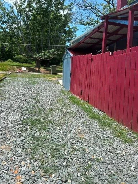329 Branch Street Reidsville, NC 27320