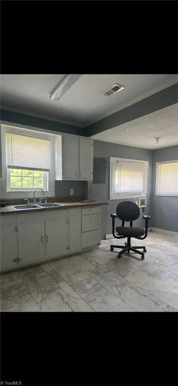 329 Branch Street Reidsville, NC 27320
