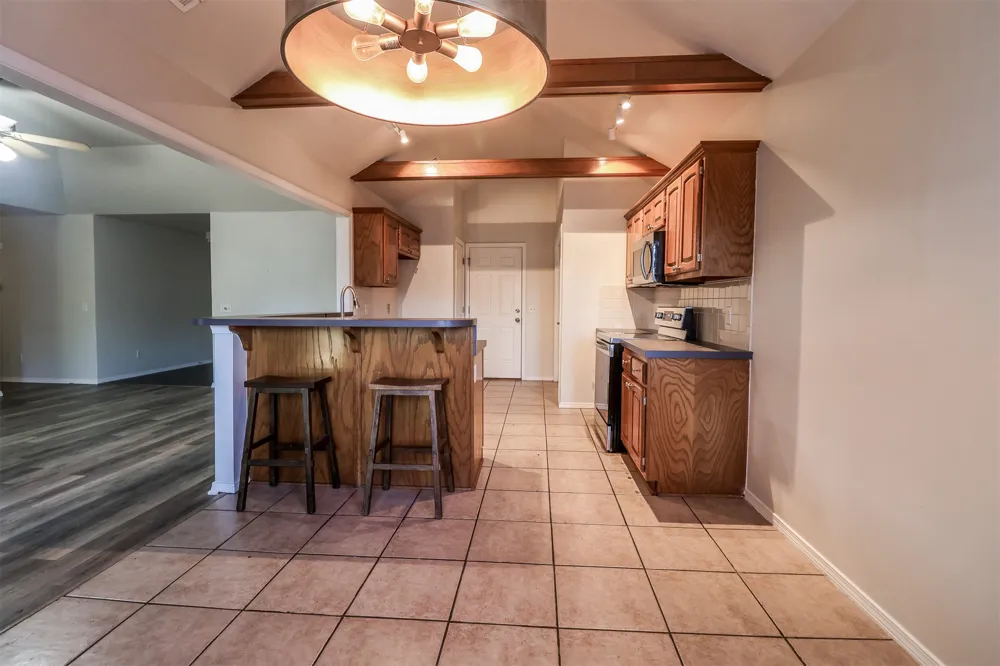 10302 E 113th Place Bixby, OK 74008