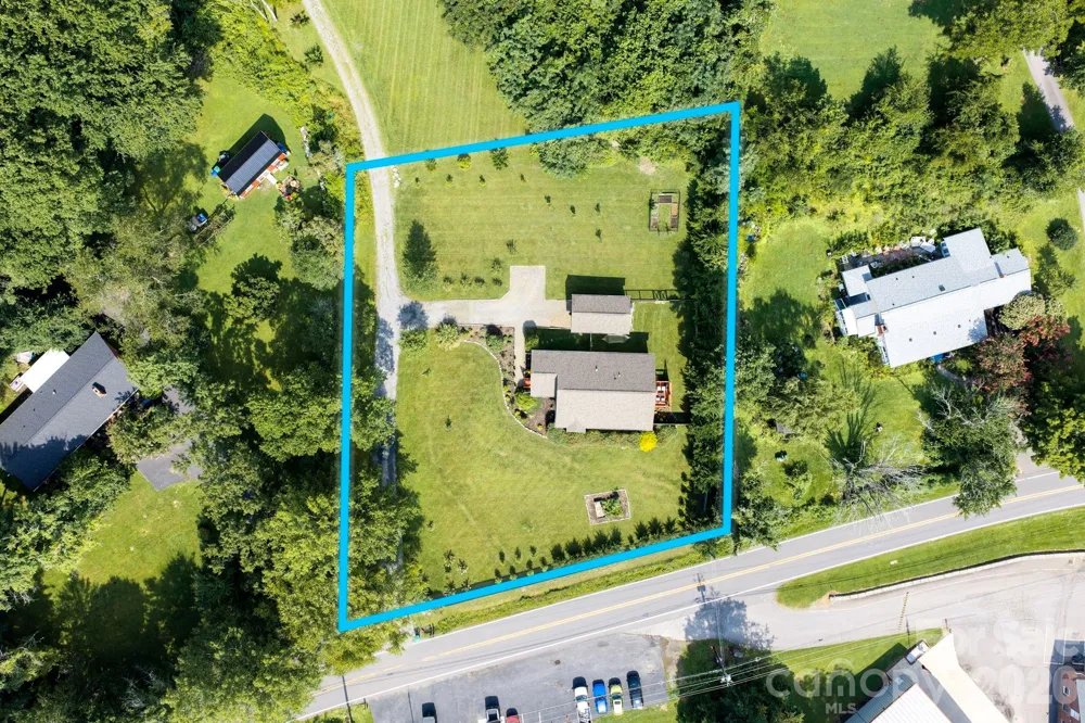 7 Addison Fisher Way Asheville, NC 28805