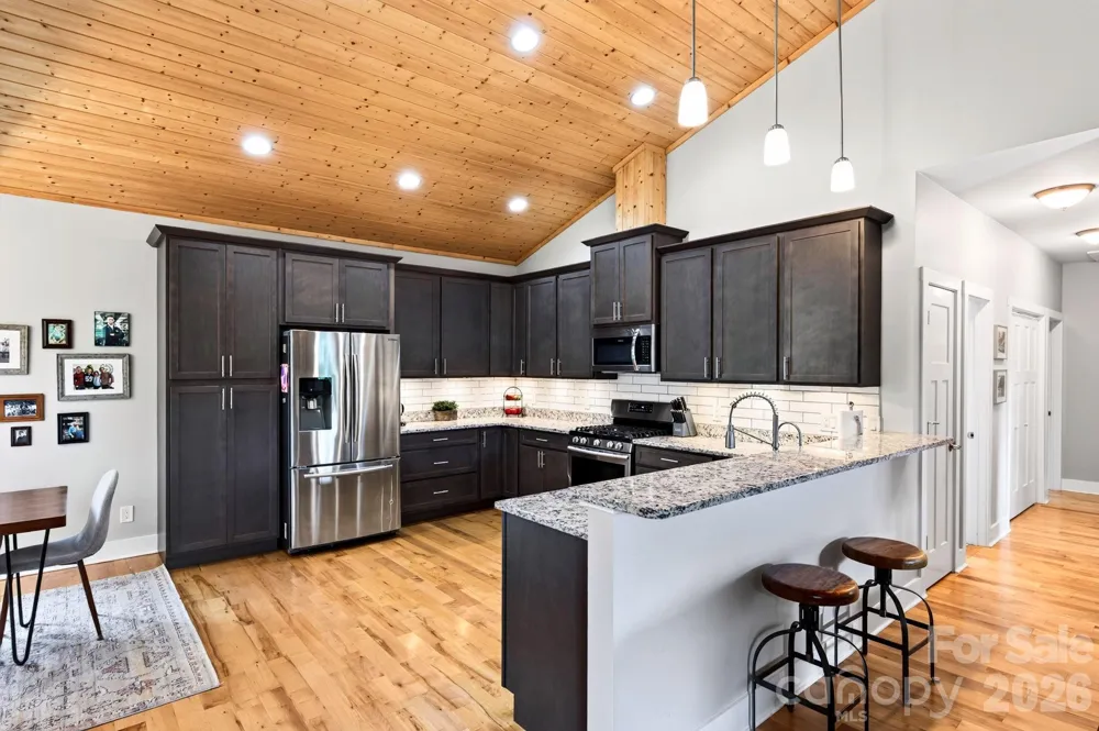 7 Addison Fisher Way Asheville, NC 28805