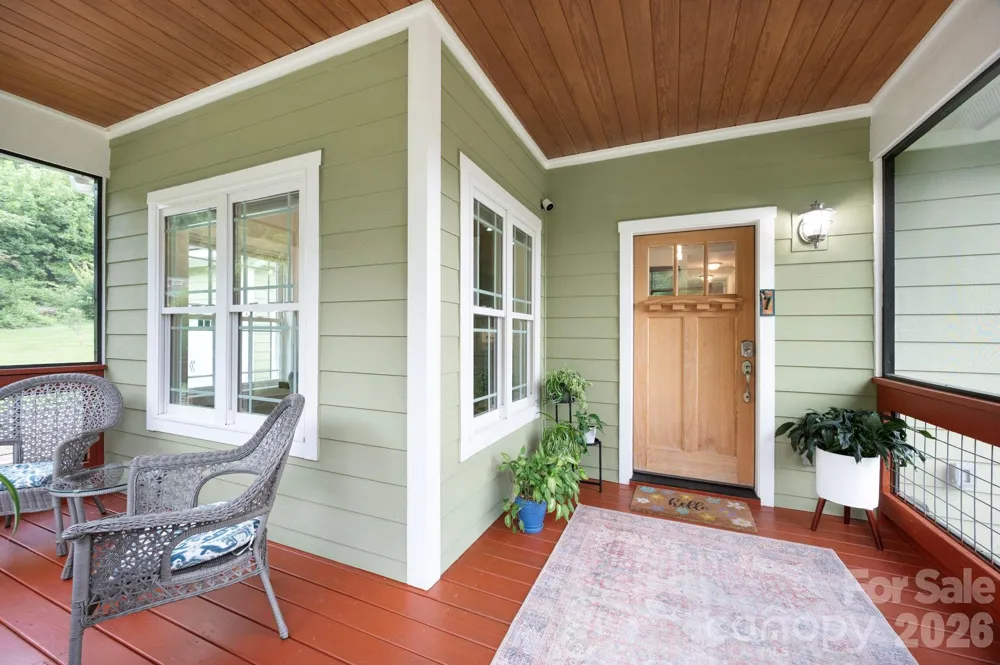 7 Addison Fisher Way Asheville, NC 28805
