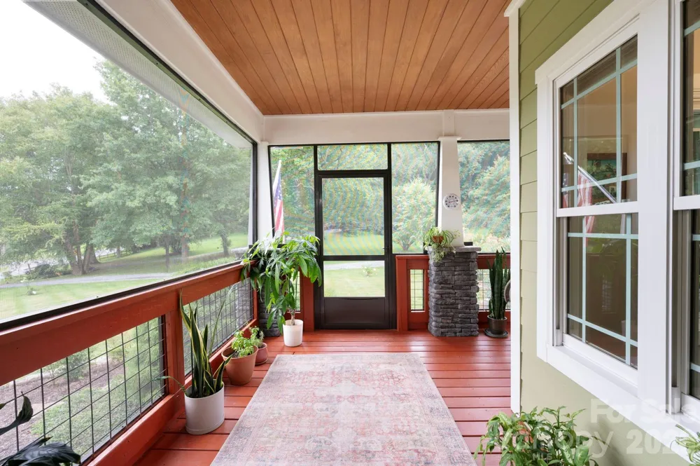 7 Addison Fisher Way Asheville, NC 28805