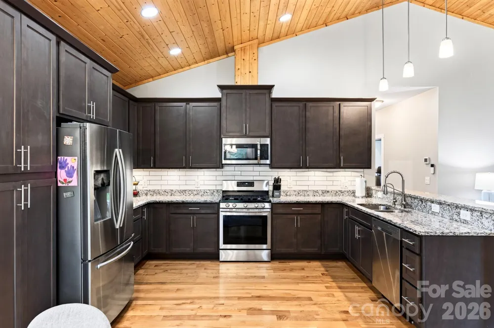 7 Addison Fisher Way Asheville, NC 28805