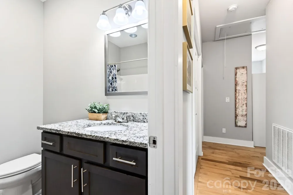 7 Addison Fisher Way Asheville, NC 28805