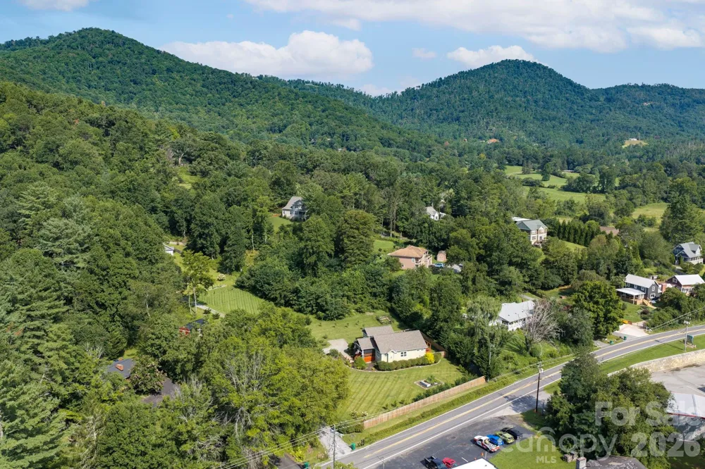 7 Addison Fisher Way Asheville, NC 28805