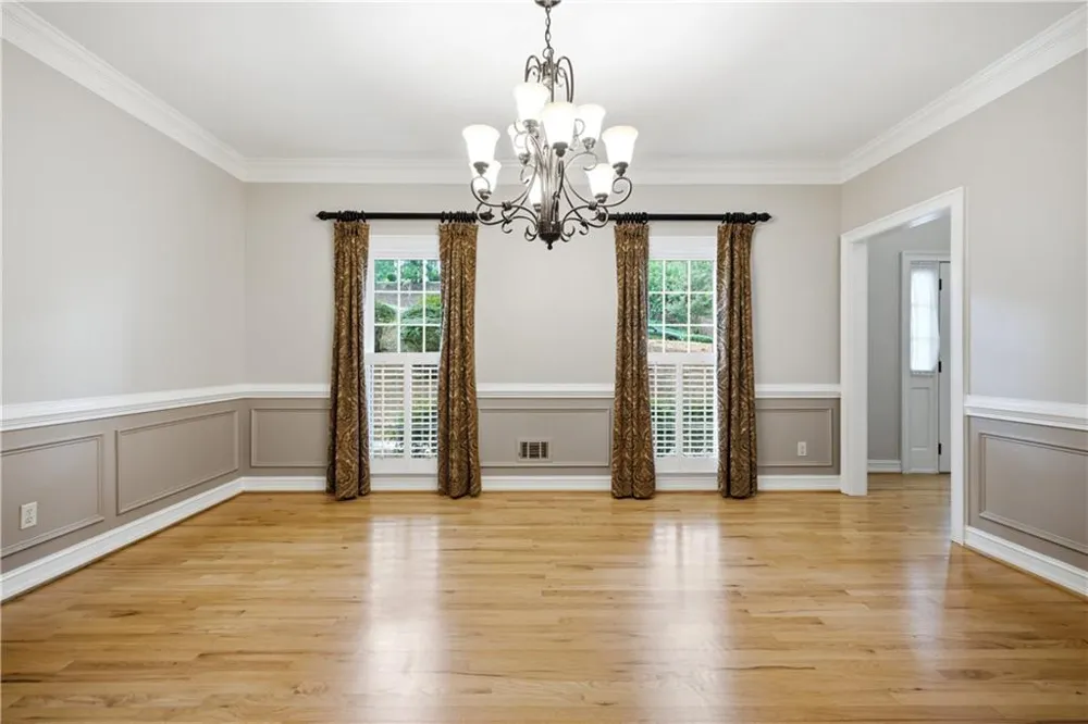 5525 Hampstead Way Johns Creek, GA 30097