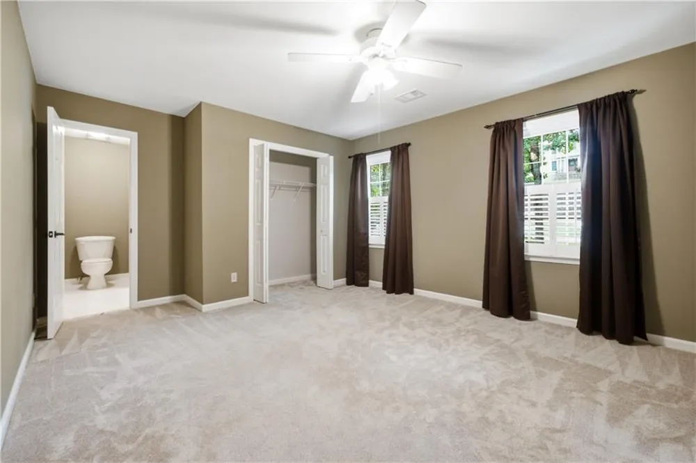 5525 Hampstead Way Johns Creek, GA 30097