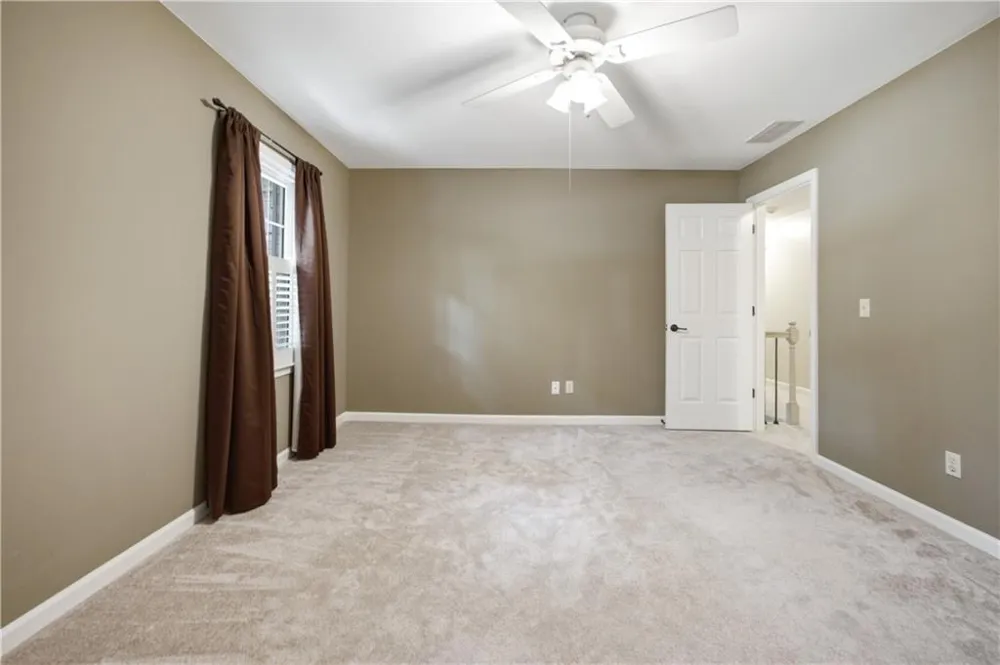 5525 Hampstead Way Johns Creek, GA 30097