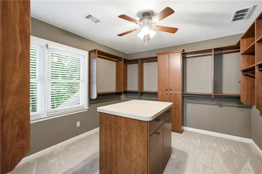 5525 Hampstead Way Johns Creek, GA 30097