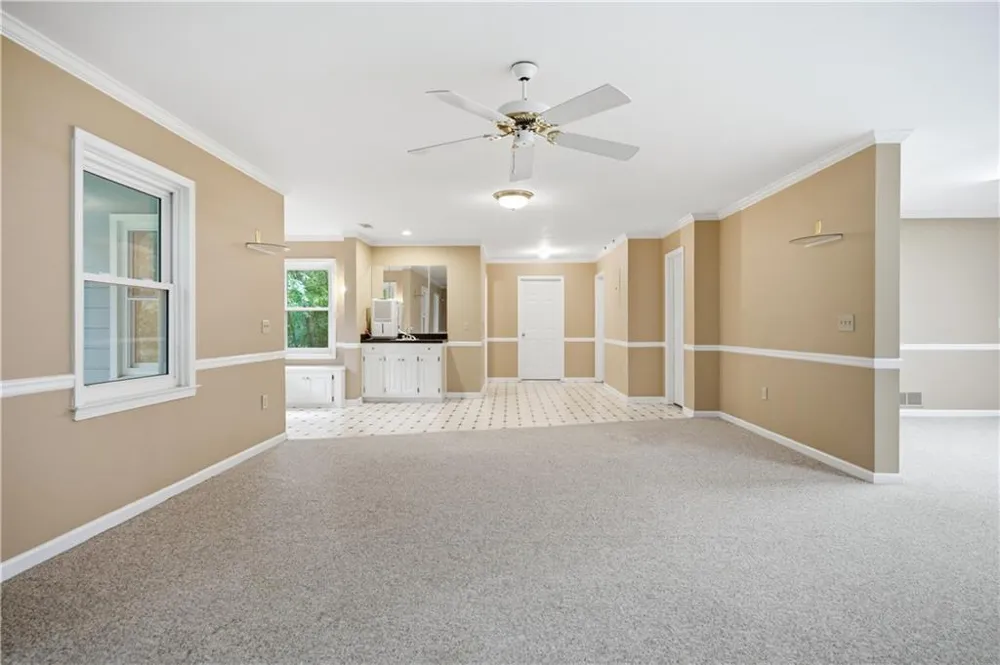 5525 Hampstead Way Johns Creek, GA 30097