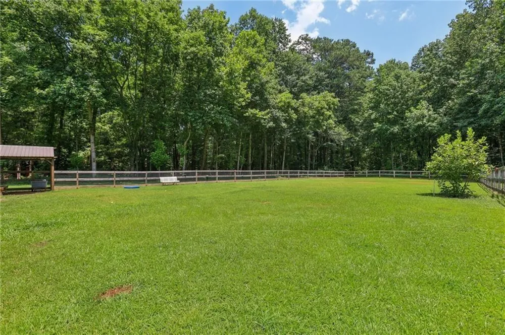 5525 Hampstead Way Johns Creek, GA 30097
