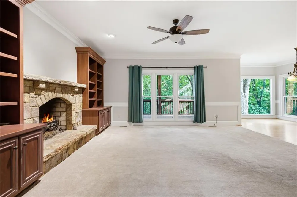 5525 Hampstead Way Johns Creek, GA 30097
