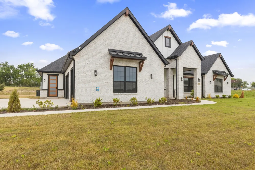 3016 Congress Lane Anna, TX 75409