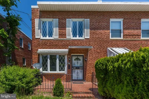 624 JEFFERSON STREET NE