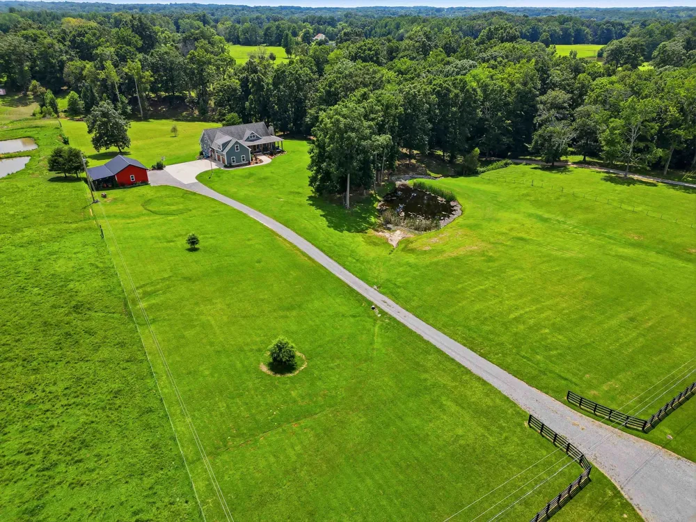 6576 Ed Williams Rd Greenbrier, TN 37073