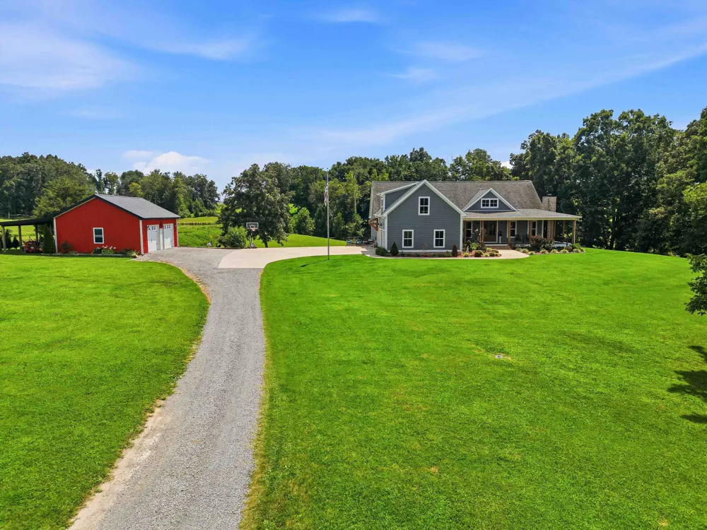 6576 Ed Williams Rd Greenbrier, TN 37073