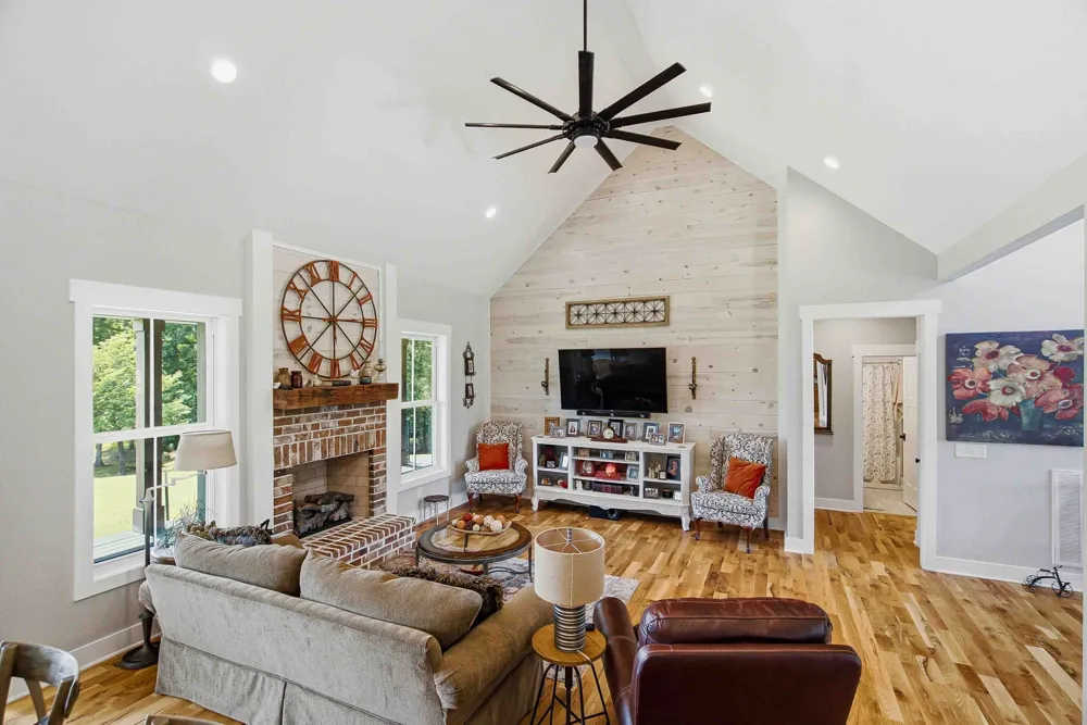 6576 Ed Williams Rd Greenbrier, TN 37073