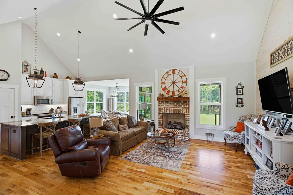 6576 Ed Williams Rd Greenbrier, TN 37073