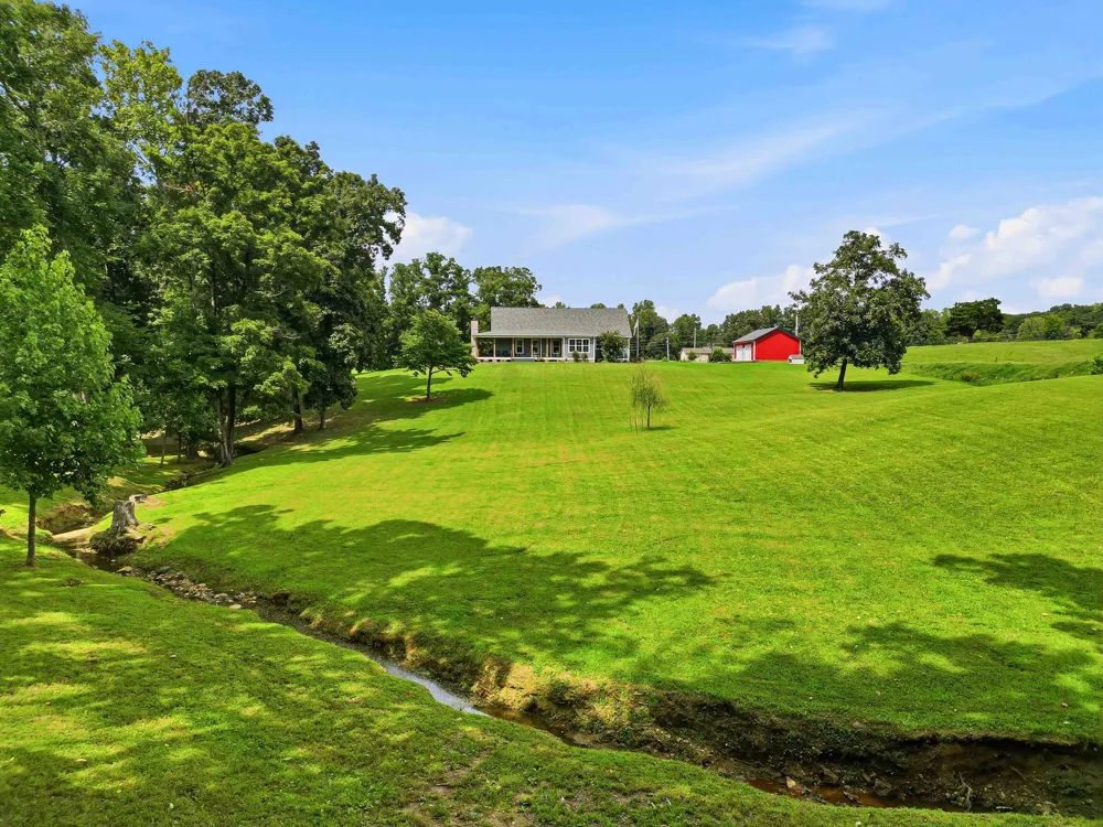 6576 Ed Williams Rd Greenbrier, TN 37073