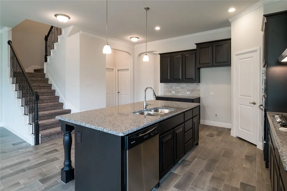 4004 Knollbrook Lane Fort Worth, TX 76137