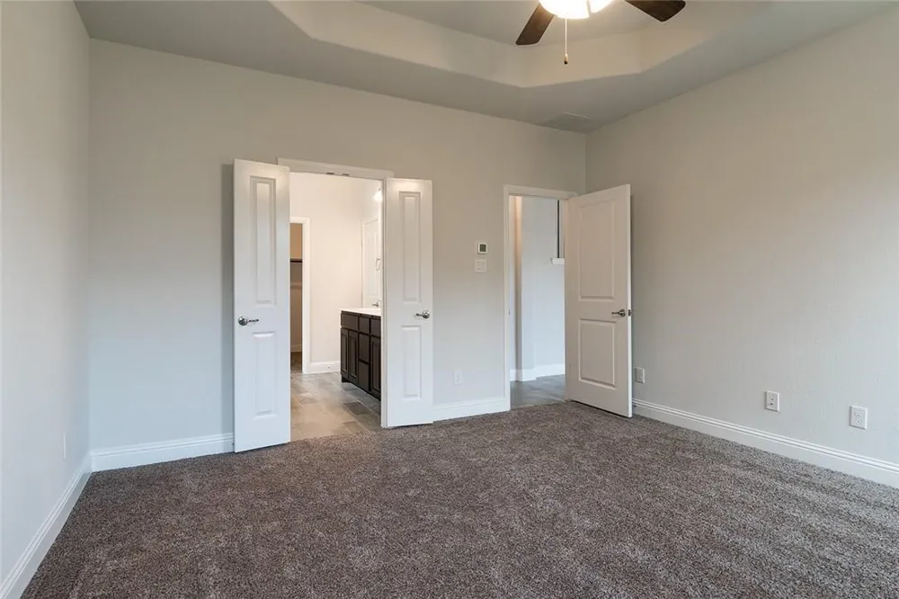 4004 Knollbrook Lane Fort Worth, TX 76137