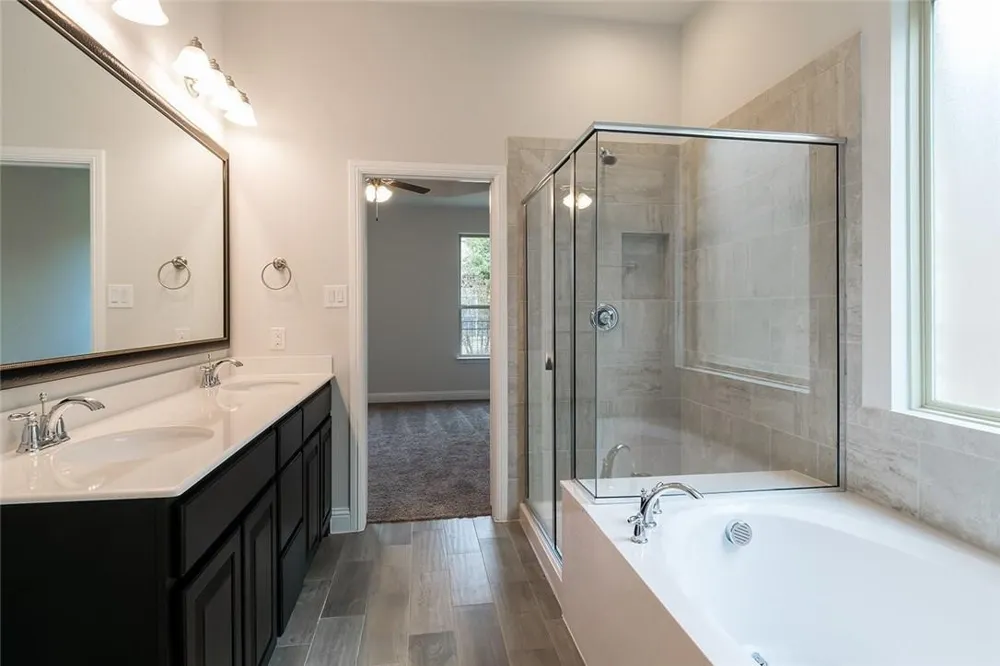 4004 Knollbrook Lane Fort Worth, TX 76137