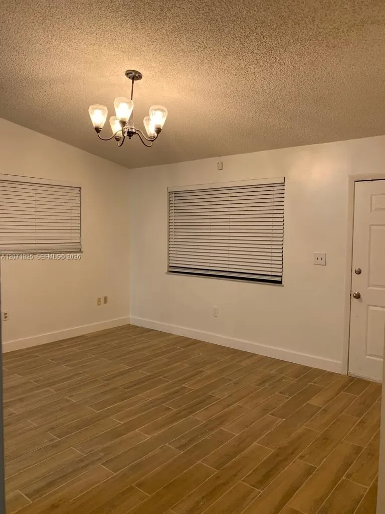 1008 SW 8th St #1008 Hallandale Beach, FL 33009