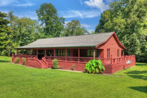 1792 Wolf Creek Road