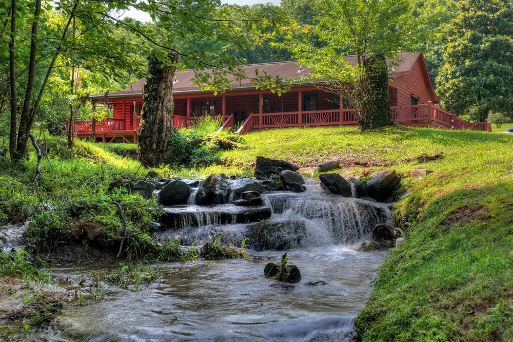 1792 Wolf Creek Road Murphy, NC 28906