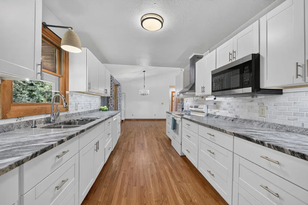 1792 Wolf Creek Road Murphy, NC 28906