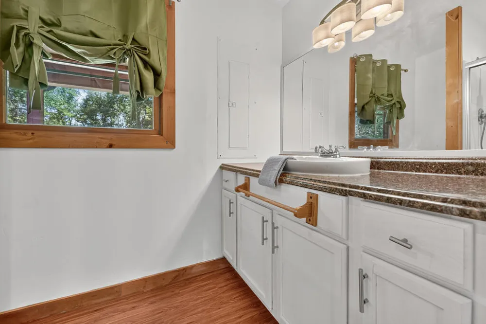 1792 Wolf Creek Road Murphy, NC 28906