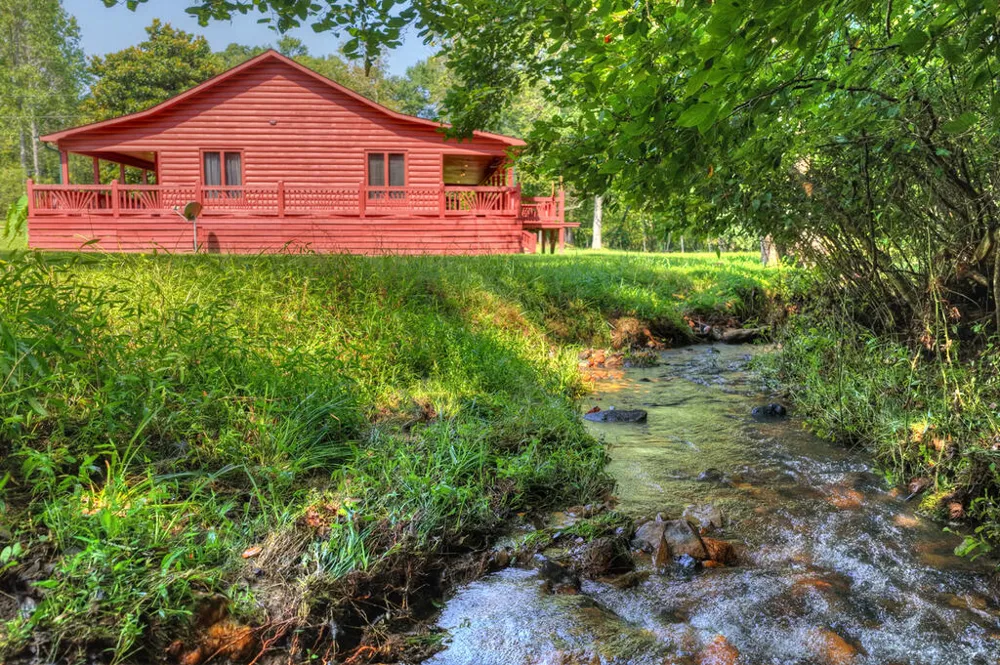 1792 Wolf Creek Road Murphy, NC 28906