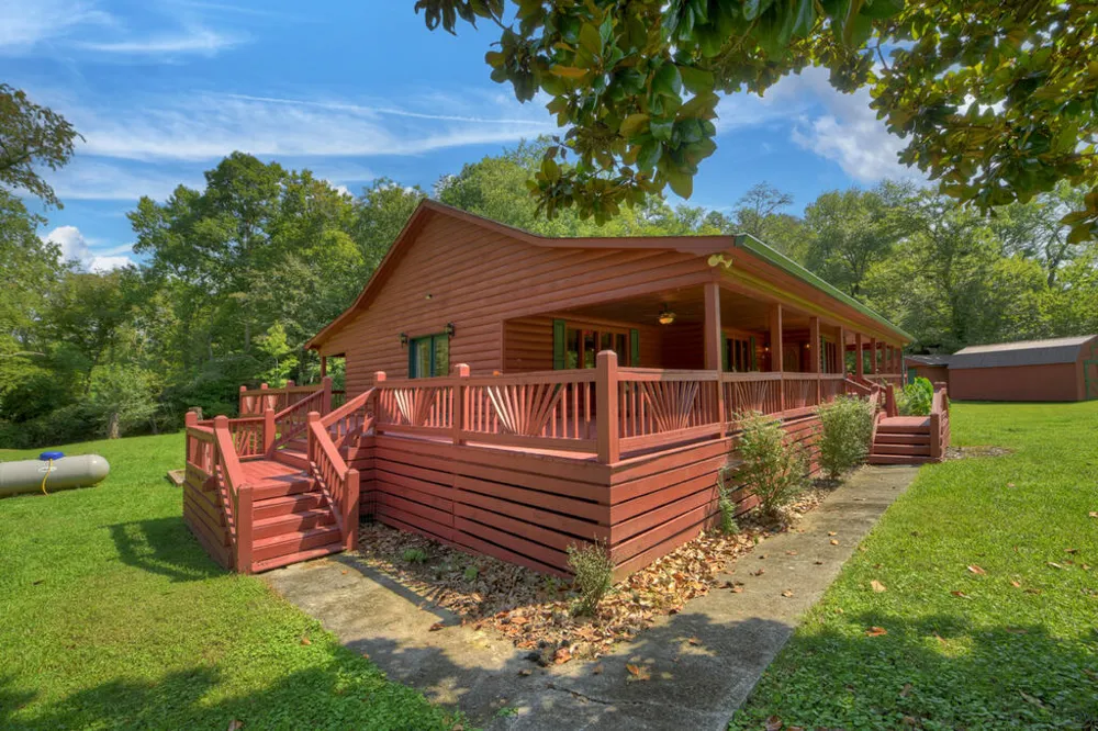1792 Wolf Creek Road Murphy, NC 28906