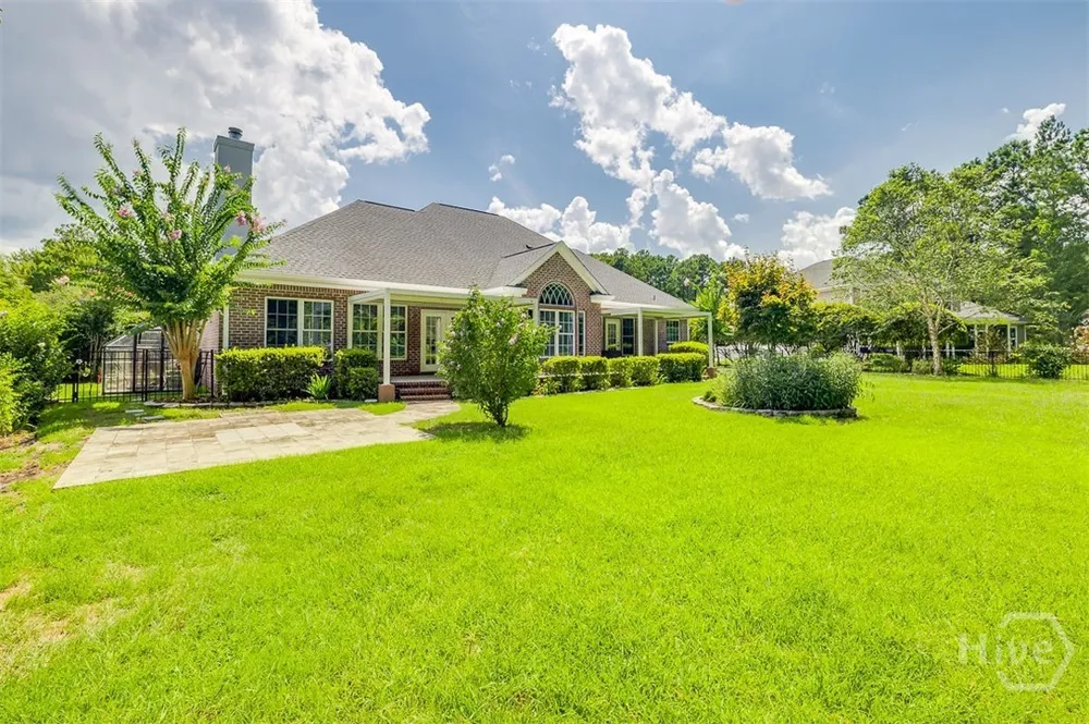 33 Lake Heron Court W Pooler, GA 31322