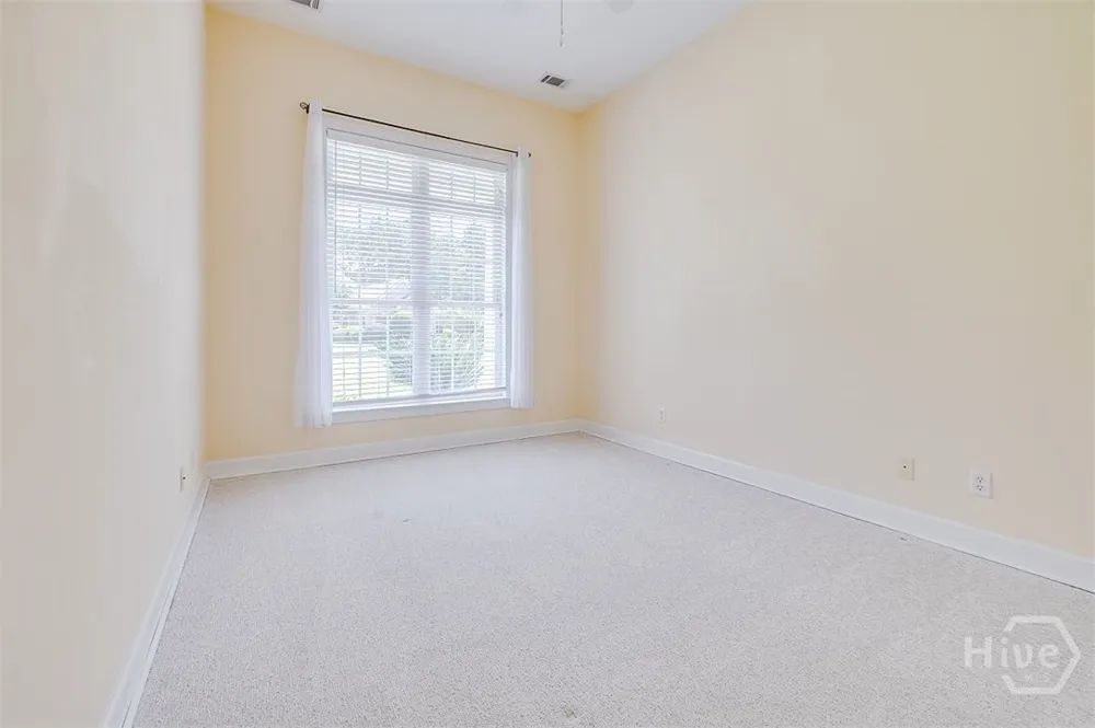 33 Lake Heron Court W Pooler, GA 31322