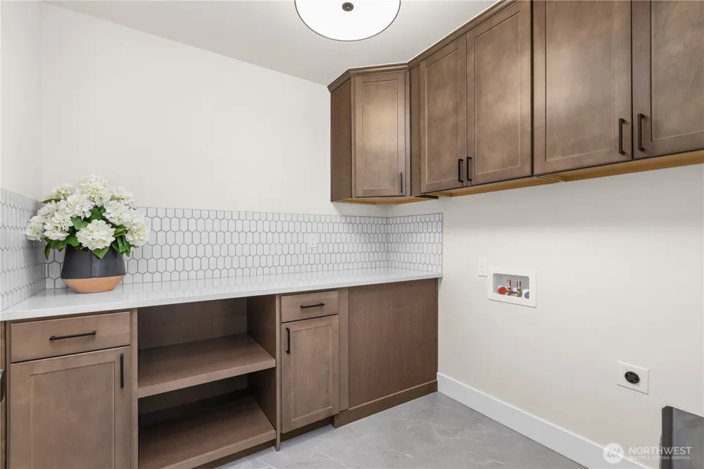 1632 Lockridge Loop E #11 Enumclaw, WA 98022