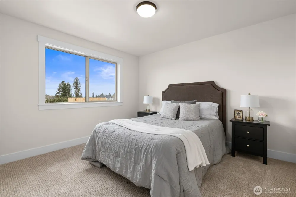 1632 Lockridge Loop E #11 Enumclaw, WA 98022