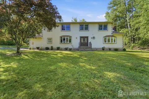 6 king arthurs Court
