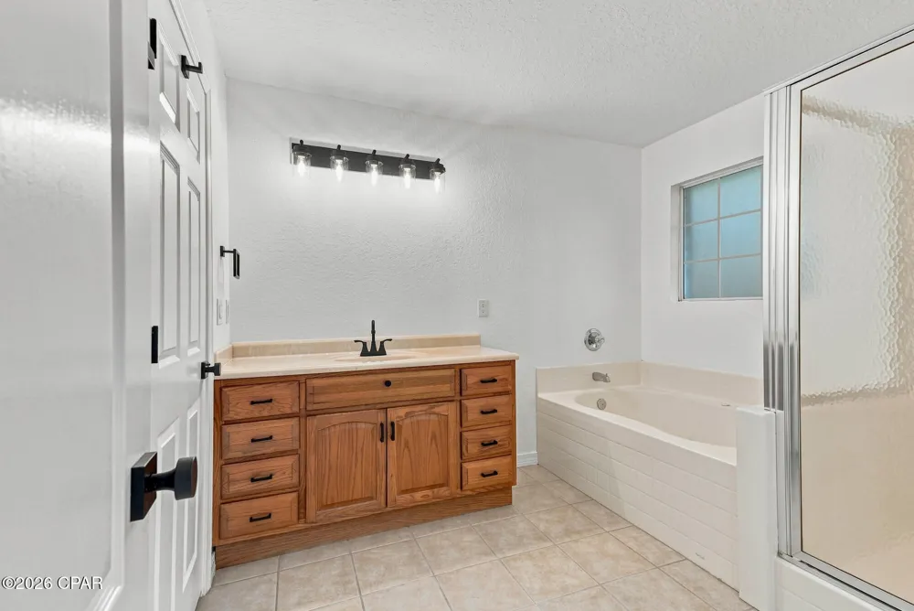 13321 Paradise Beach Place Pensacola, FL 32506